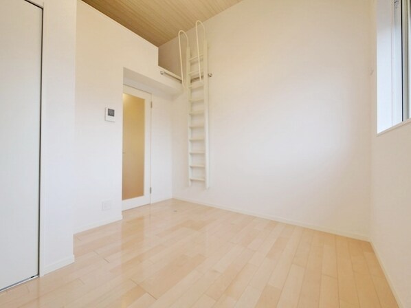 アザーレ・パッシオ生田壱番館の物件内観写真